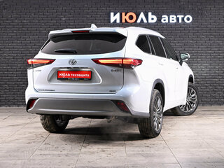 2026 Toyota Highlander IV (XU70), белый, 5550000 рублей, вид 4