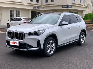 2023 BMW X1 Long 20Li sDrive III (U11/U12), белый, 2720000 рублей, вид 3