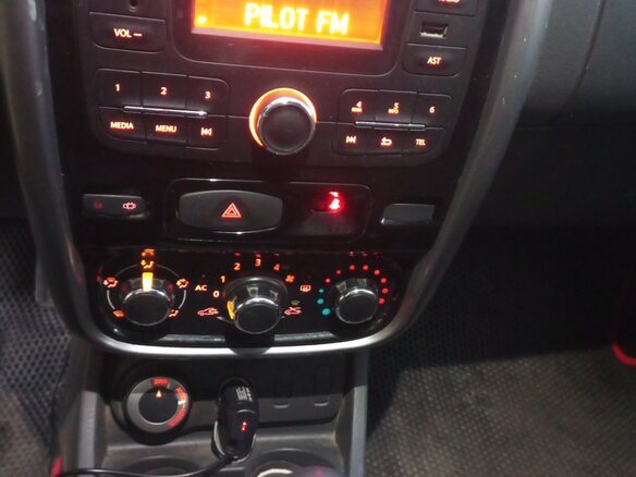 2013 Renault Duster I, чёрный, 880000 рублей - вид 16