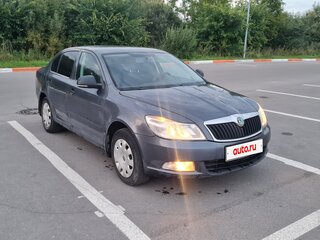 2011 Skoda Octavia II (A5) Рестайлинг, серый, 515000 рублей, вид 3