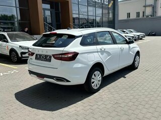2026 Lada (ВАЗ) Vesta SW I Рестайлинг (NG), белый, 1810000 рублей, вид 5