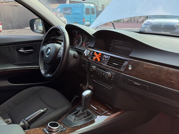 2009 BMW 3 серии 325i V (E90/E91/E92/E93) Рестайлинг, серый, 1200000 рублей - вид 9