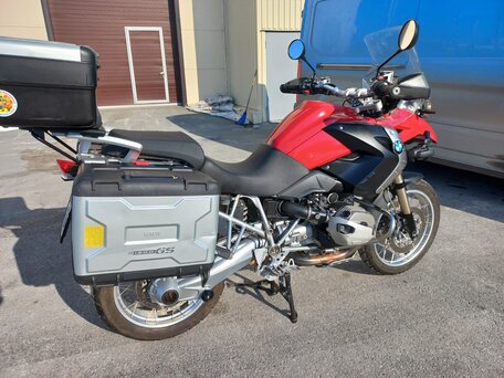 2010 BMW R 1200 GS, красный, 600000 рублей, вид 4