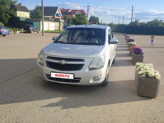 2013 Chevrolet Cobalt II, серебристый, 720000 рублей, вид 1