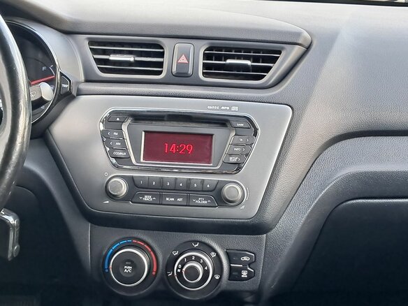 2014 Kia Rio III, белый, 795000 рублей - вид 14