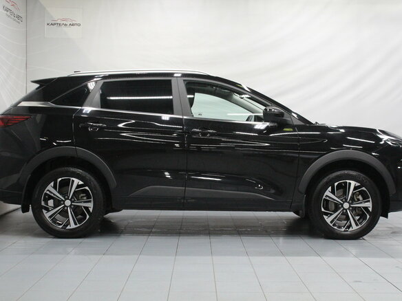 2023 JAC JS6, чёрный, 1689000 рублей - вид 2