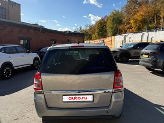 2008 Opel Zafira B Рестайлинг, бежевый, 405000 рублей, вид 4