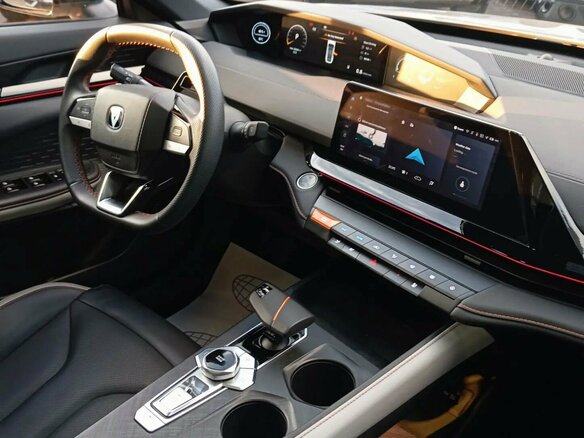 2024 Changan UNI-V I, серый - вид 18