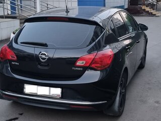 2013 Opel Astra J Рестайлинг, чёрный, 750000 рублей, вид 4