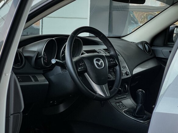 2011 Mazda 3 II (BL), белый, 675000 рублей - вид 31