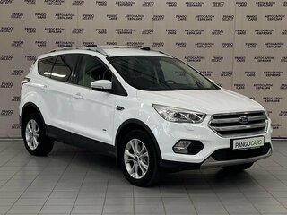 2017 Ford Kuga II Рестайлинг, белый, 1590000 рублей, вид 3