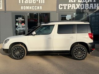 2012 Skoda Yeti I, белый, 859000 рублей, вид 5