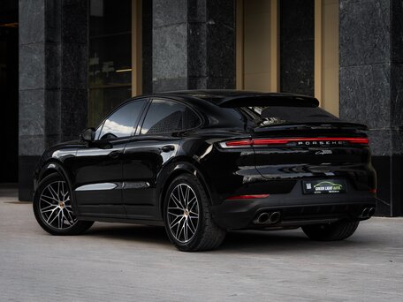 2024 Porsche Cayenne Coupé III Рестайлинг, чёрный, 14700000 рублей, вид 2