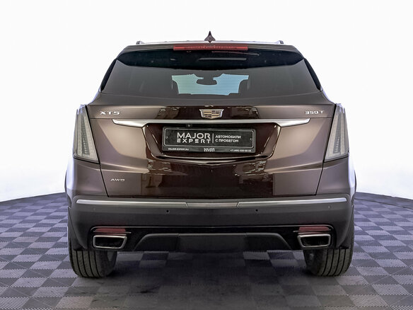 2020 Cadillac XT5 I Рестайлинг, красный, 3090000 рублей - вид 5