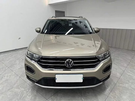 2023 Volkswagen T-Roc I (China Market), бежевый, 1350000 рублей, вид 3