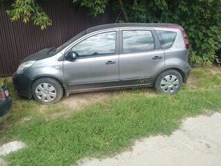2013 Nissan Note I Рестайлинг, серый, 600000 рублей, вид 4