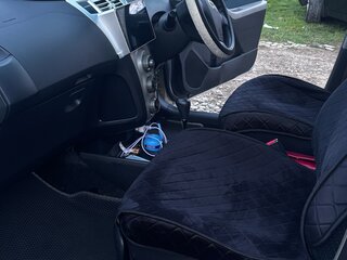 2005 Toyota Vitz II (XP90), серебристый, 465000 рублей, вид 5