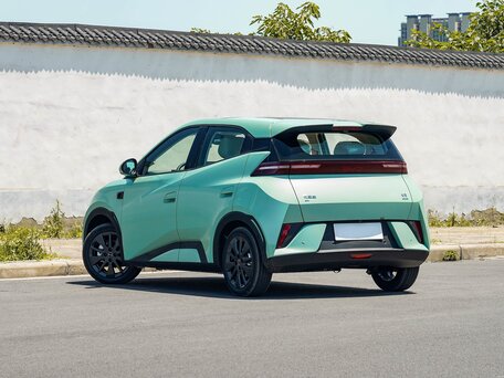 2026 BYD Seagull 38.88 kWh I Рестайлинг, зелёный, 2197007 рублей, вид 4