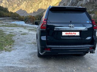 2019 Toyota Land Cruiser Prado 150 Series Рестайлинг 2, чёрный, 4850000 рублей, вид 5