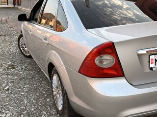 2008 Ford Focus II Рестайлинг, серебристый, 450000 рублей, вид 5