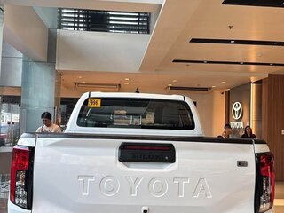 2026 Toyota Hilux IX, белый, 5420000 рублей, вид 4