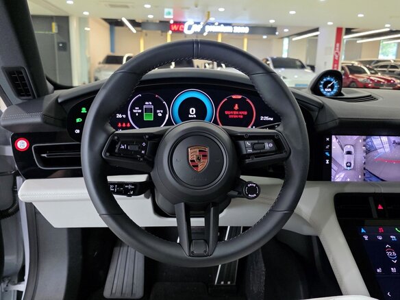 2026 Porsche Taycan 4 I Рестайлинг, серый - вид 13