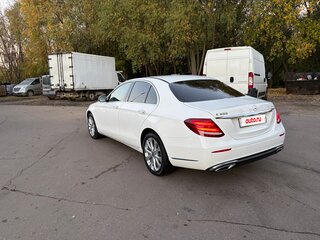2020 Mercedes-Benz E-Класс 300 V (W213, S213, C238), белый, 3990000 рублей, вид 4
