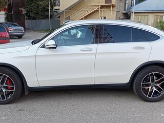 2017 Mercedes-Benz GLC Coupe 300 I (C253), белый, 3830000 рублей, вид 4