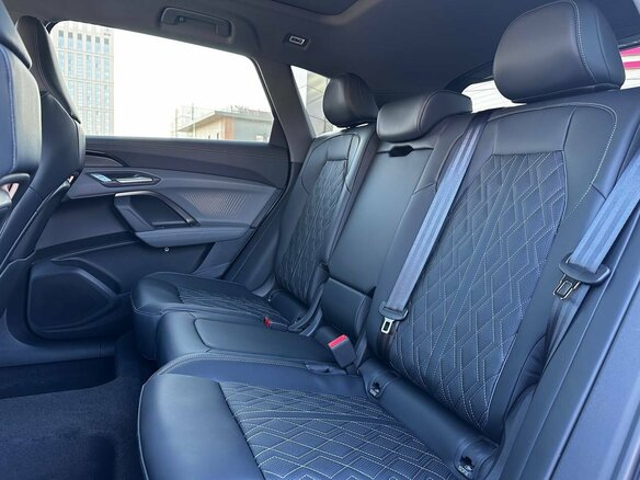 2026 Audi Q5 L III (GU), белый, 6590000 рублей - вид 11
