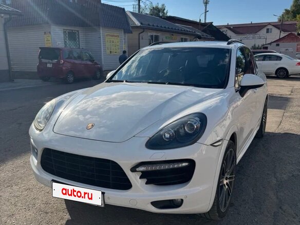 2013 Porsche Cayenne GTS II (958), белый