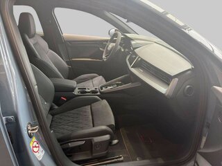 2026 Audi RS 3 III (8Y) Рестайлинг, серый, 5690000 рублей, вид 4