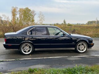 1993 BMW 5 серии 520i III (E34), синий, 630000 рублей, вид 4