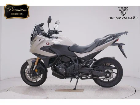2026 Honda NT1100, золотистый, 2199000 рублей, вид 2
