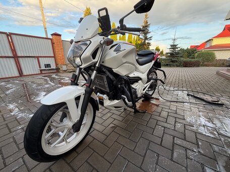 2014 Honda NC 750L, белый, 450000 рублей, вид 4
