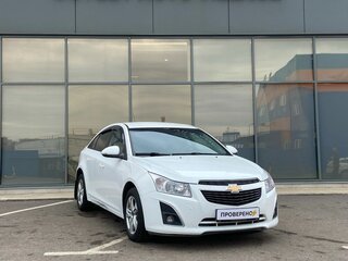 2013 Chevrolet Cruze I Рестайлинг, белый, 549000 рублей, вид 2