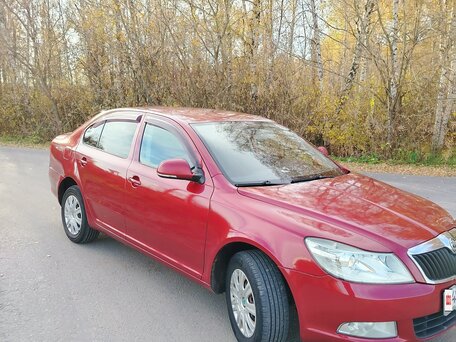 2009 Skoda Octavia II (A5) Рестайлинг, пурпурный, 630000 рублей, вид 4