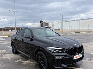 2020 BMW X6 40i III (G06), чёрный, 7800000 рублей, вид 1