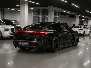 2020 Porsche Taycan Turbo I, чёрный, 8650000 рублей, вид 5