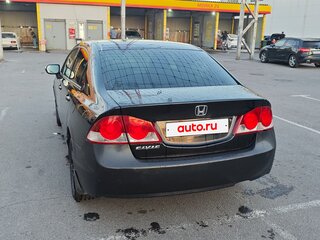 2008 Honda Civic VIII, чёрный, 650000 рублей, вид 3