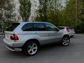 2001 BMW X5 4.4i I (E53), серебристый, 930000 рублей, вид 3