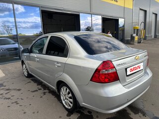 2011 Chevrolet Aveo I Рестайлинг, серый, 430000 рублей, вид 3