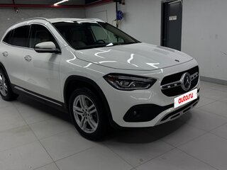 2022 Mercedes-Benz GLA 250 II (H247), белый, 4350000 рублей, вид 3