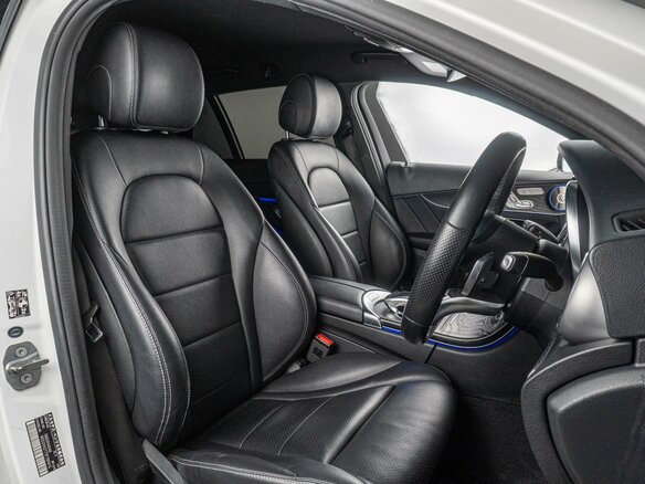 2018 Mercedes-Benz C-Класс 200 IV (W205) Рестайлинг, белый, 1999000 рублей - вид 6