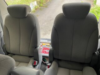 2008 Kia Carnival II, серебристый, 990000 рублей, вид 5