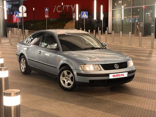 1998 Volkswagen Passat B5, голубой, 300000 рублей, вид 1