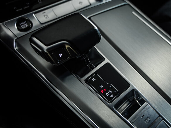 2021 Audi A7 45 TFSI II (4K), серый, 4799000 рублей - вид 24