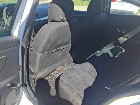 2014 Renault Fluence I Рестайлинг, жёлтый, 275000 рублей - вид 8