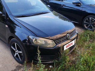 2014 Volkswagen Polo V, чёрный, 550000 рублей, вид 3