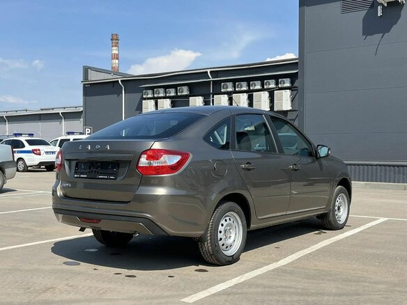 2026 Lada (ВАЗ) Granta I Рестайлинг, серый, 1037000 рублей - вид 7