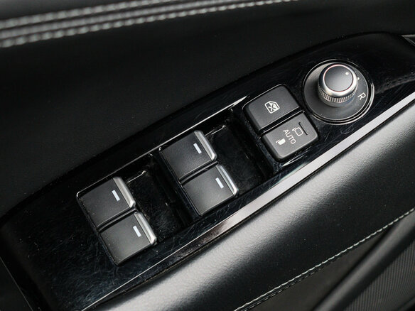 2019 Mazda 6 III (GJ) Рестайлинг 2, чёрный, 2600000 рублей - вид 11